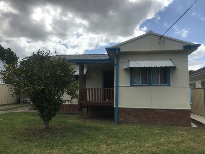 32 Dagmar Crescent, Blacktown NSW 2148