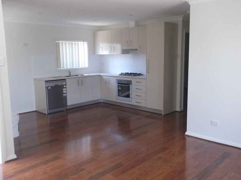 8a Adina Street, Seven Hills NSW 2147