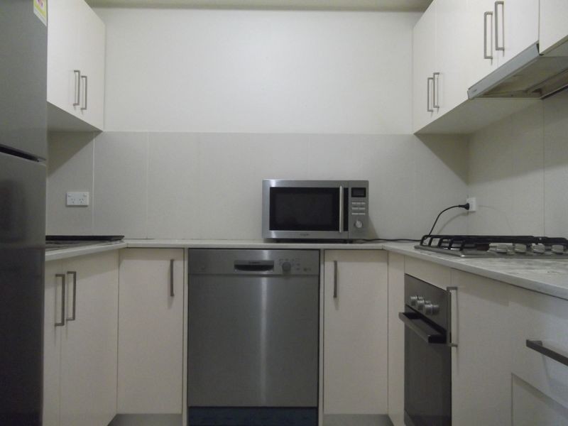 2/16 Highland Avenue, Toongabbie NSW 2146