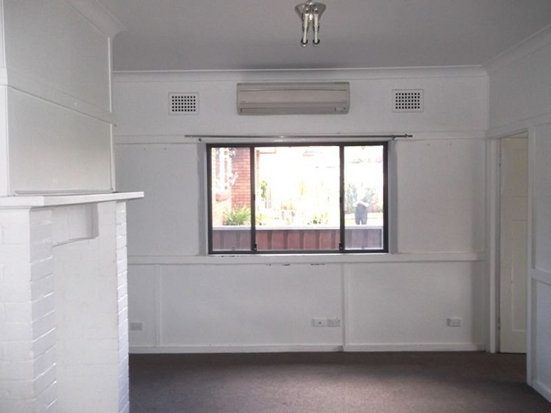 49 Wall Park Avenue, Seven Hills NSW 2147