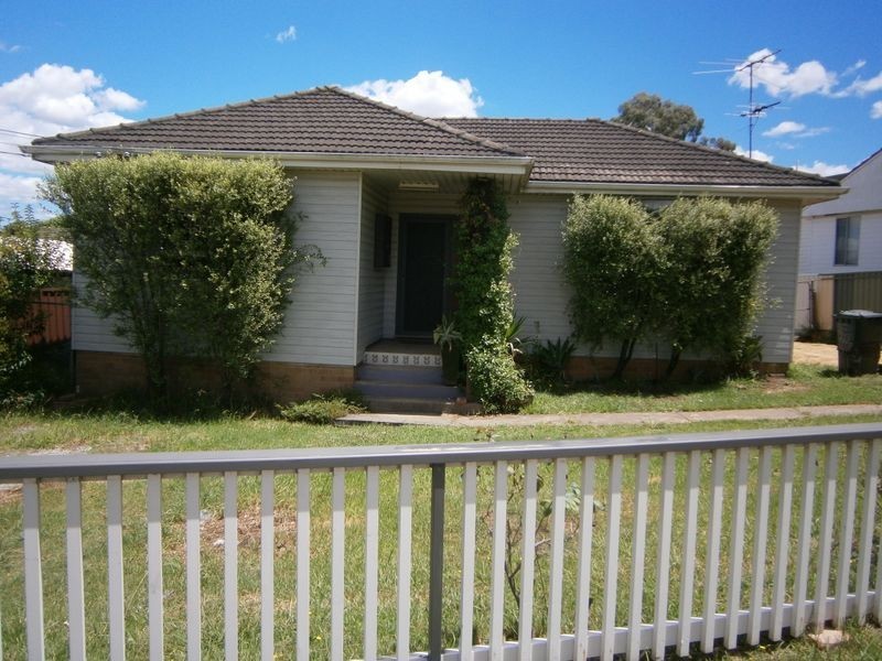 16 Johnson Avenue, Seven Hills NSW 2147