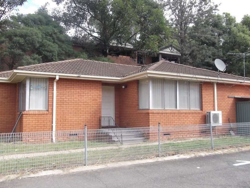 236 Targo Road, Toongabbie NSW 2146