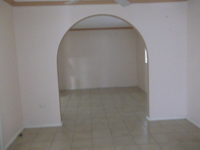 136 Lucretia Road, Seven Hills NSW 2147