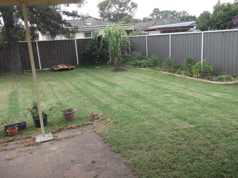 136 Lucretia Road, Seven Hills NSW 2147