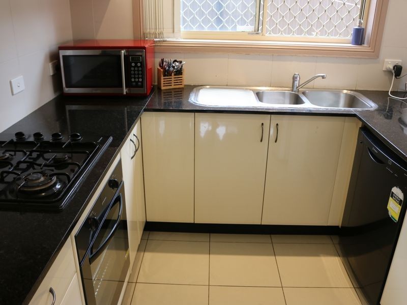 1/5 Fuller Street, Seven Hills NSW 2147