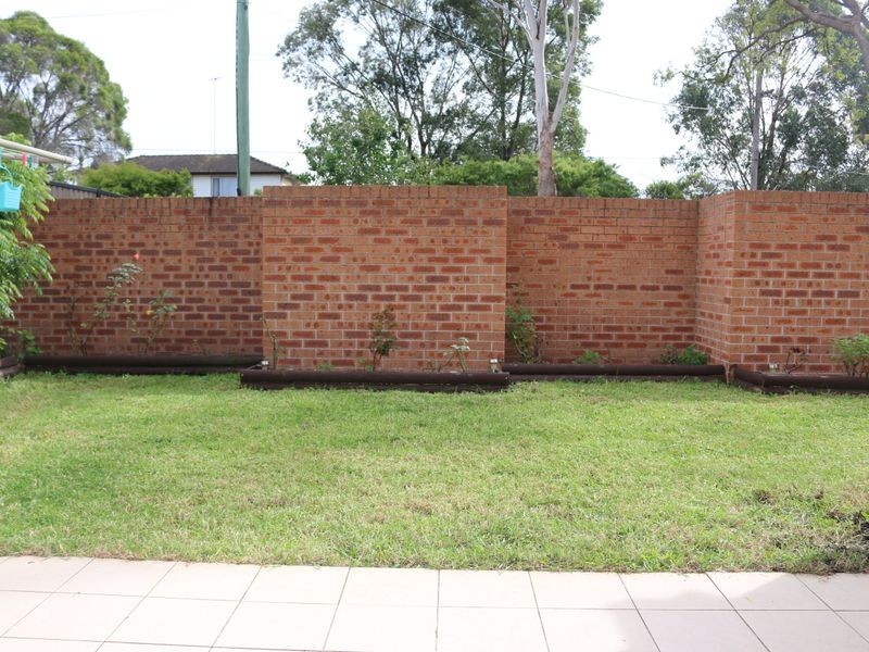 1/5 Fuller Street, Seven Hills NSW 2147