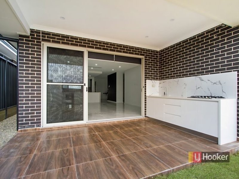 70 Power Ridge, Oran Park NSW 2570