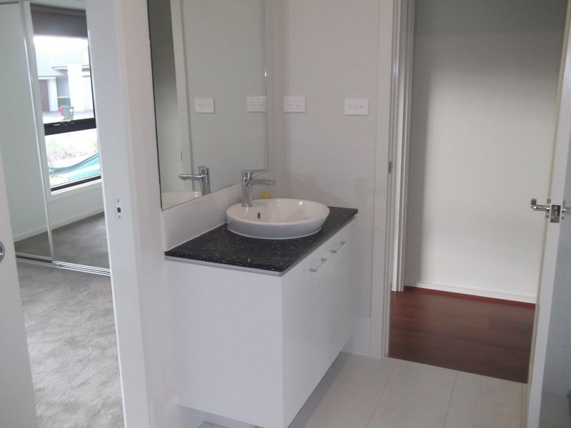 2 Flegg Street, Kellyville NSW 2155