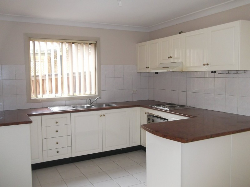 2/38 Marcia Street, Toongabbie NSW 2146