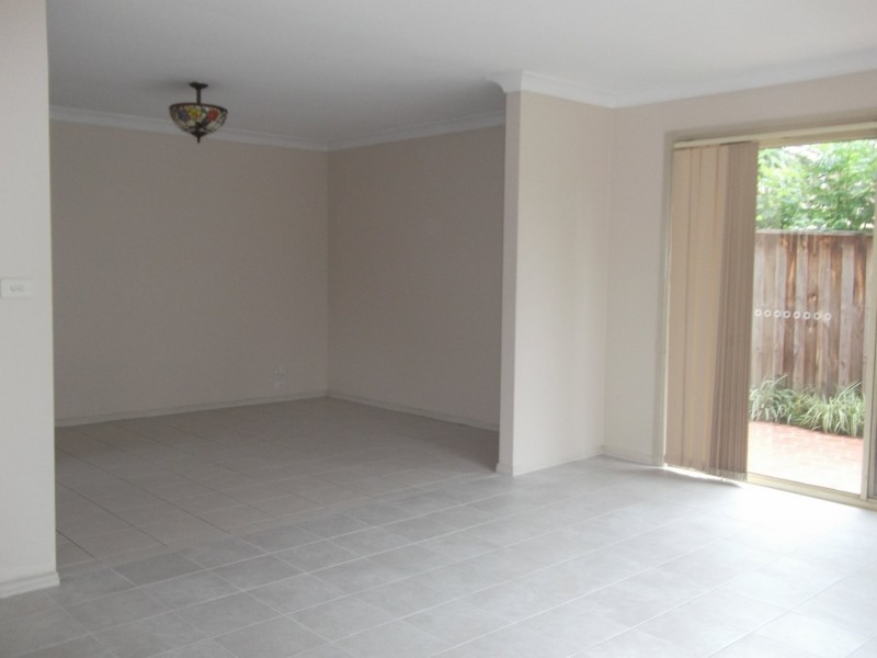 2/38 Marcia Street, Toongabbie NSW 2146