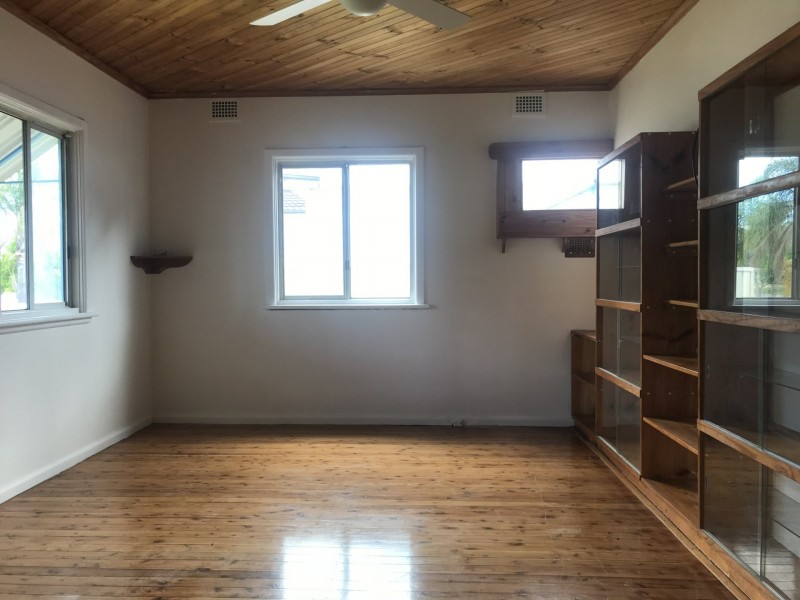 32 Dagmar Crescent, Blacktown NSW 2148