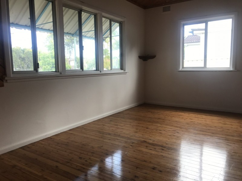 32 Dagmar Crescent, Blacktown NSW 2148