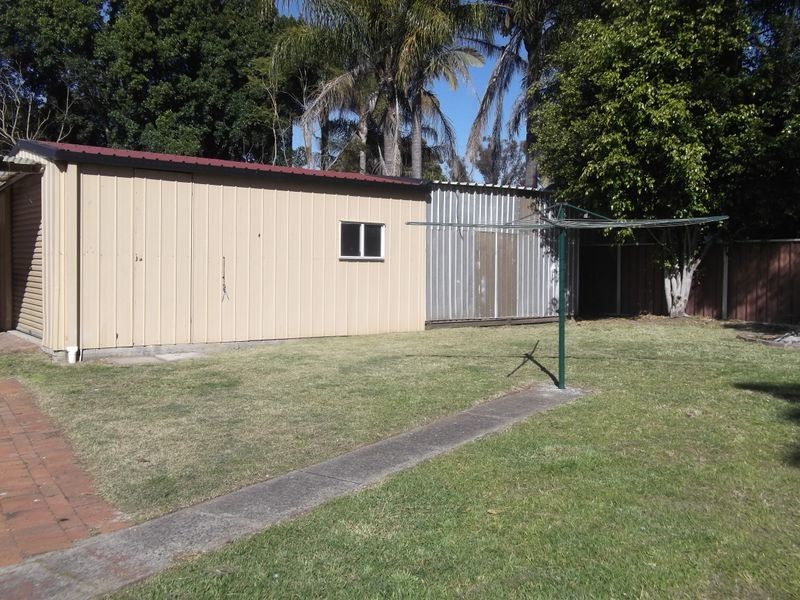 36 Leyte Avenue, Lethbridge Park NSW 2770