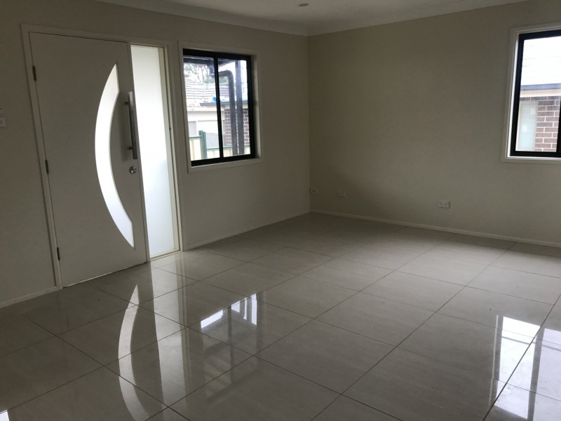 24A Lucas Road, Seven Hills NSW 2147