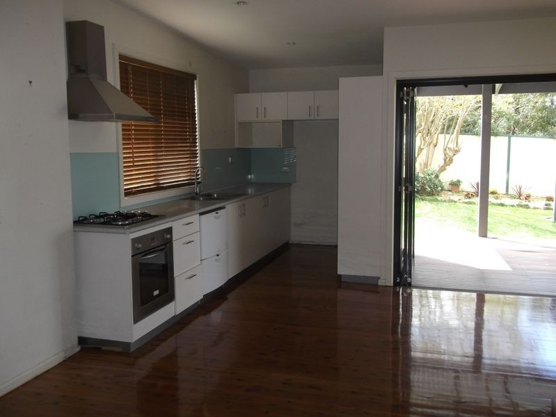 9 Brelogail Street, Northmead NSW 2152