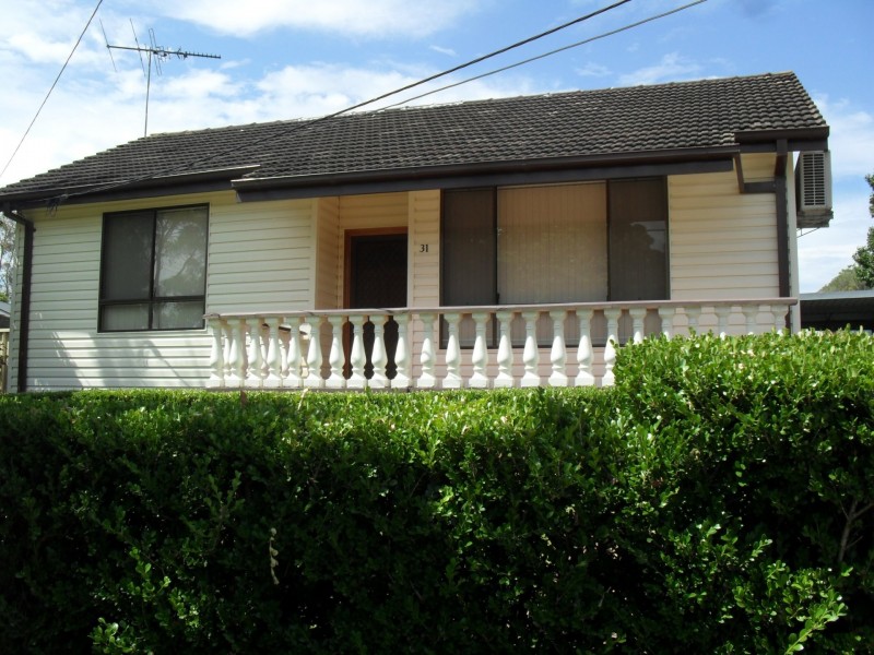 31 Stuart Mould Crescent, Lalor Park NSW 2147