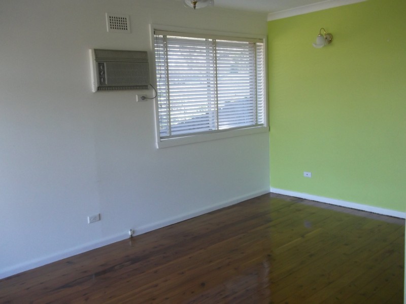 9 Lowana Crescent, Seven Hills NSW 2147