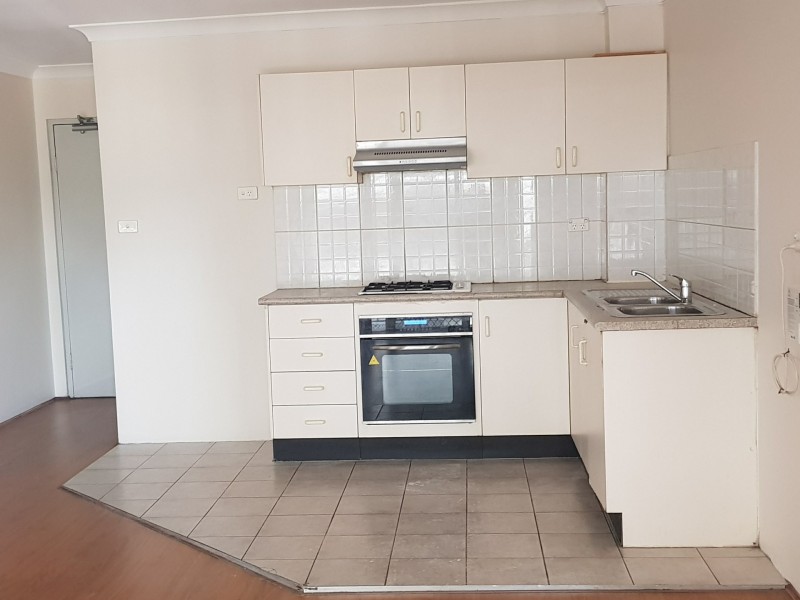 39/8-10 Fourth Avenue, Blacktown NSW 2148