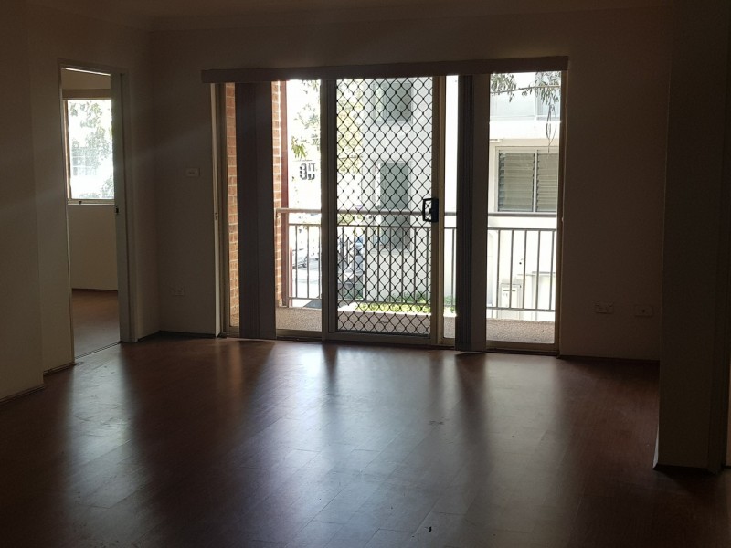 39/8-10 Fourth Avenue, Blacktown NSW 2148