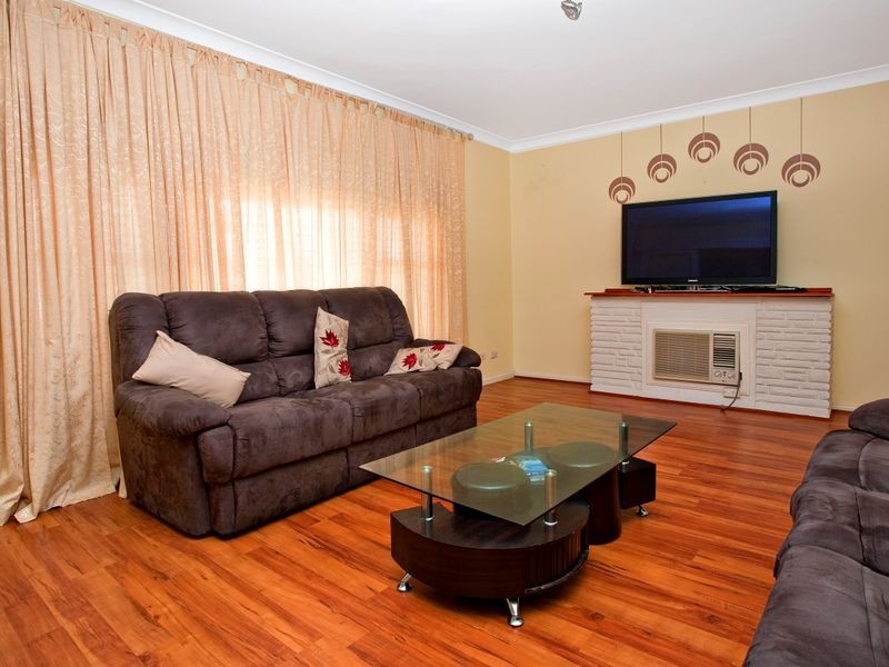 79 Grantham Road, Seven Hills NSW 2147