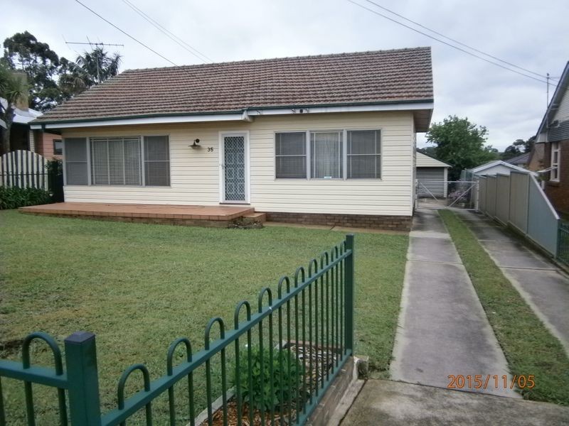 35 Wall Park Avenue, Seven Hills NSW 2147