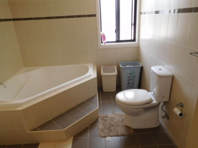 17 Softwood Avenue, Beaumont Hills NSW 2155