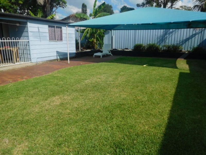 11 Myuna Crescent, Seven Hills NSW 2147