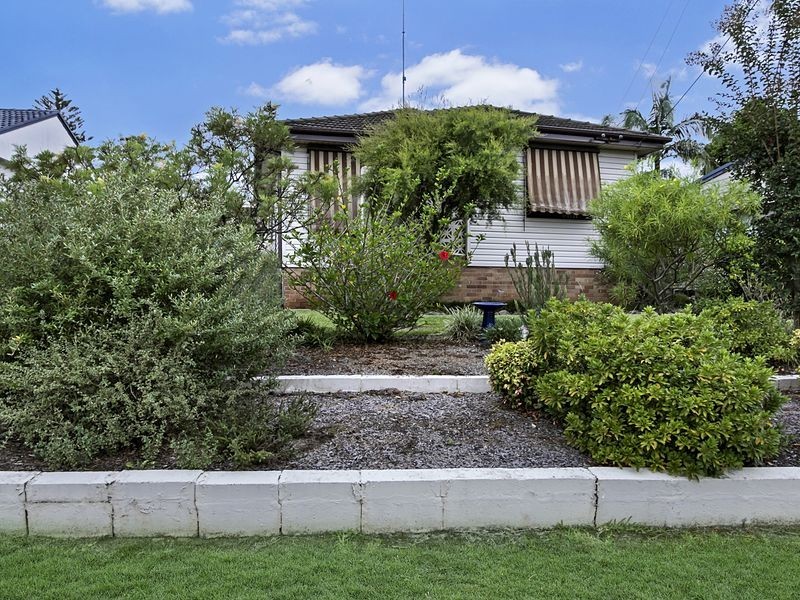 29 Pineleigh Road, Lalor Park NSW 2147