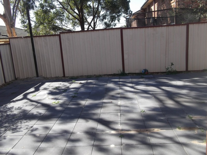 1/33 Doonside Crescent, Blacktown NSW 2148