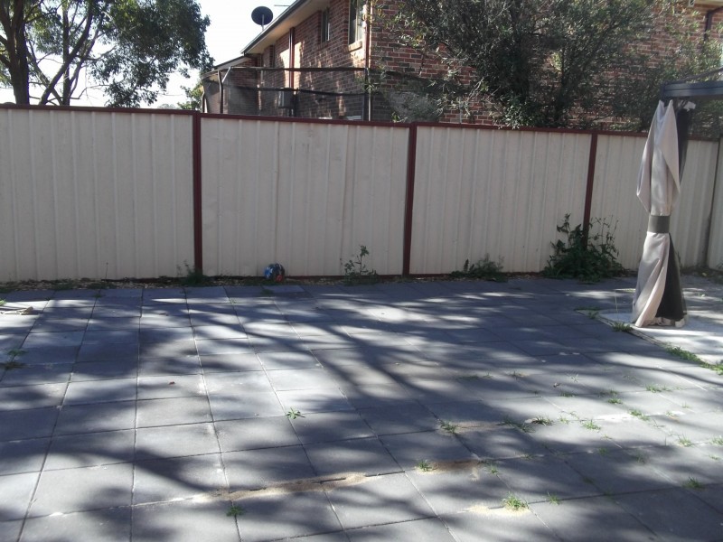 1/33 Doonside Crescent, Blacktown NSW 2148