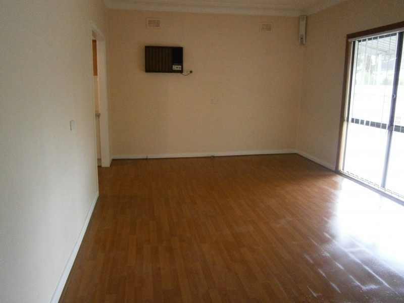 9 Daraya Road, Marayong NSW 2148