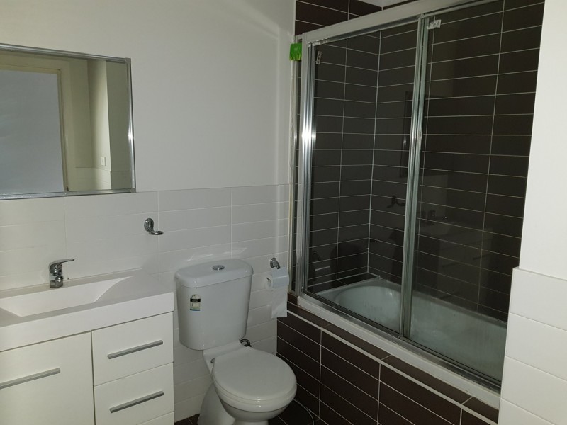 2/14 Lancaster Street, Blacktown NSW 2148