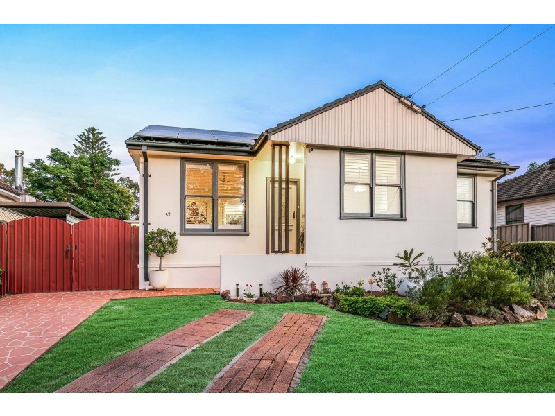 27 Pineleigh Road, Lalor Park NSW 2147