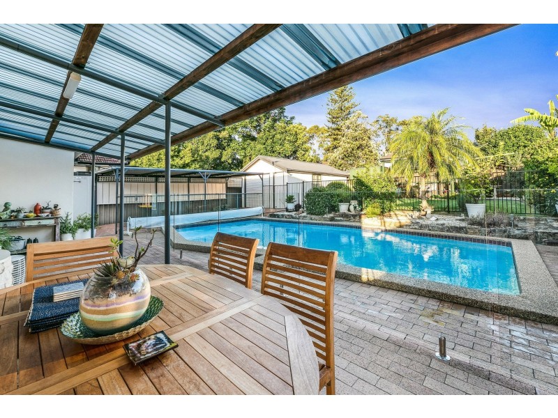 27 Pineleigh Road, Lalor Park NSW 2147