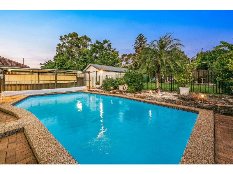27 Pineleigh Road, Lalor Park NSW 2147