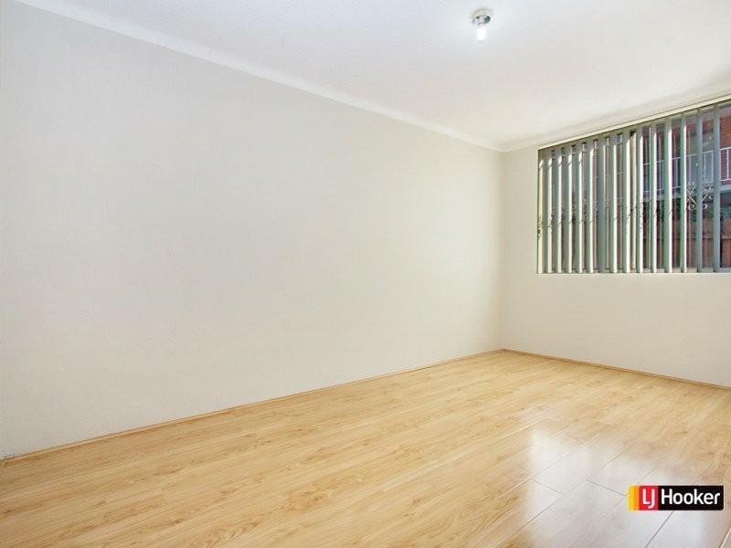 2/83 Lane Street, Wentworthville NSW 2145