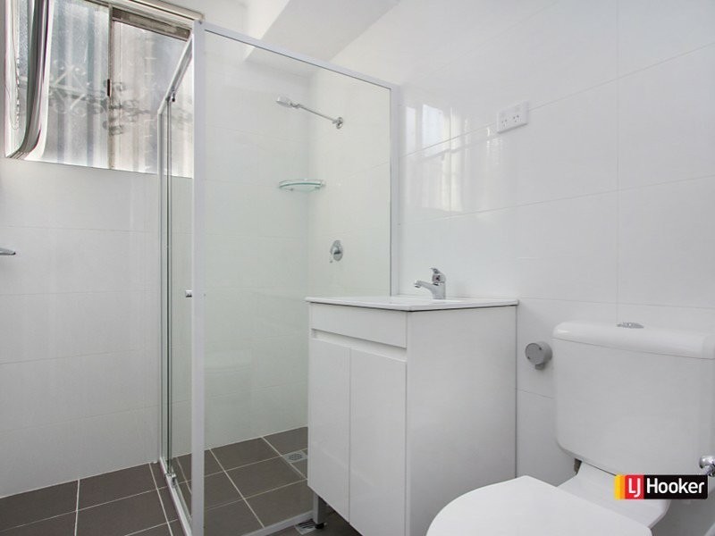 2/83 Lane Street, Wentworthville NSW 2145