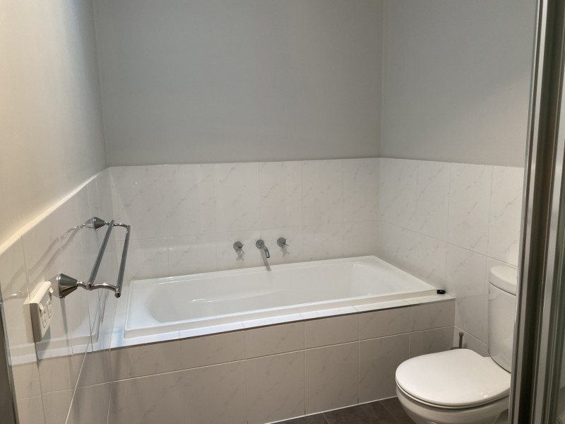 70 Toongabbie Road, Toongabbie NSW 2146