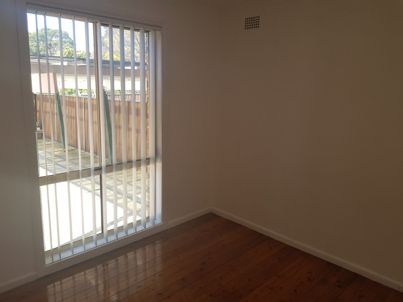 9 Budgeree Road, Toongabbie NSW 2146