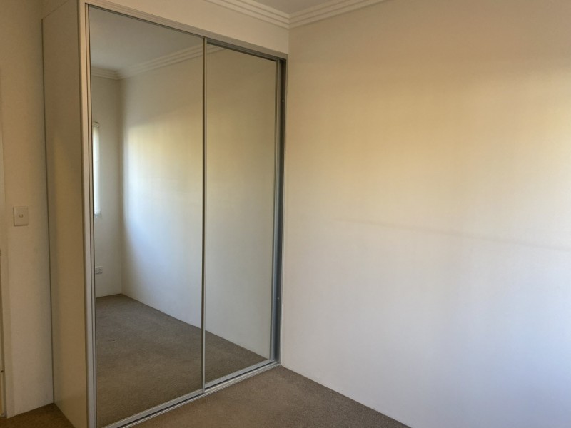 1/45-49 Toongabbie Road, Toongabbie NSW 2146