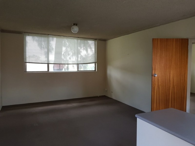 2/77A Bridge Road, Westmead NSW 2145