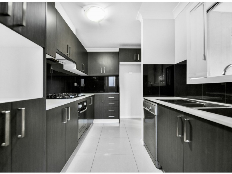 60/131 Hyatts Road, Plumpton NSW 2761