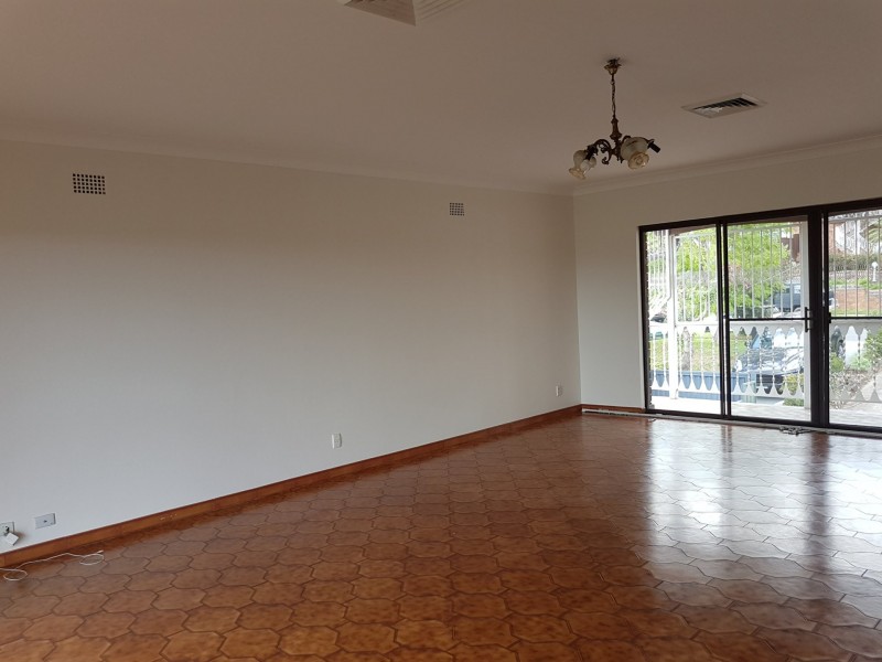 40 Nairana Drive, Marayong NSW 2148