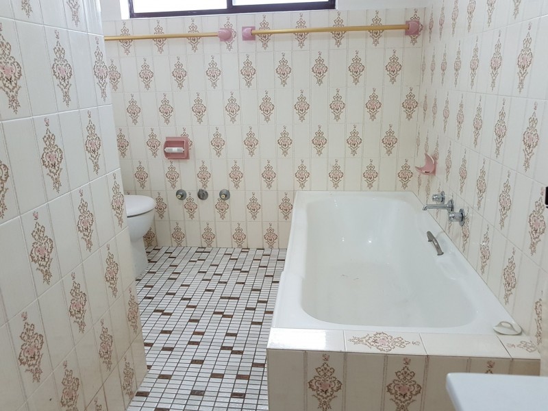 40 Nairana Drive, Marayong NSW 2148