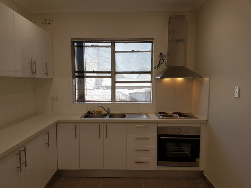 8 Daniel Street, Granville NSW 2142