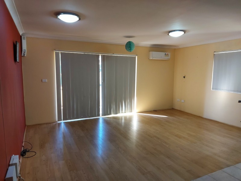 12/8-10 Fourth Avenue, Blacktown NSW 2148