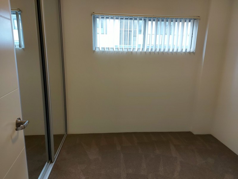 10/45-49 Toongabbie Road, Toongabbie NSW 2146