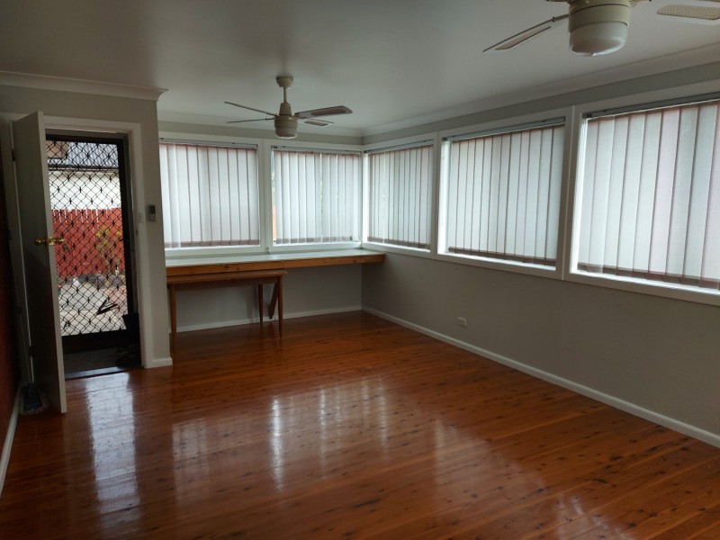 94 Endeavour Street, Seven Hills NSW 2147