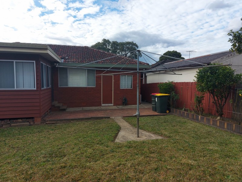 94 Endeavour Street, Seven Hills NSW 2147