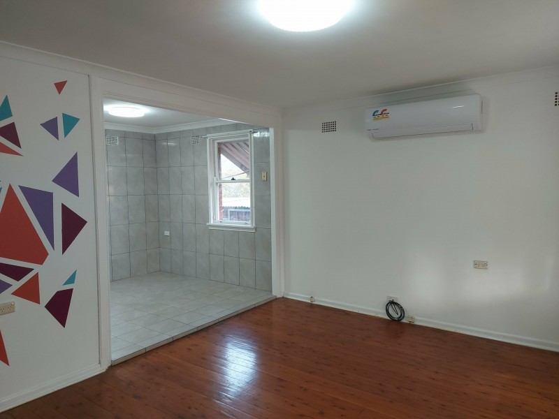 5 Bulolo Drive, Whalan NSW 2770